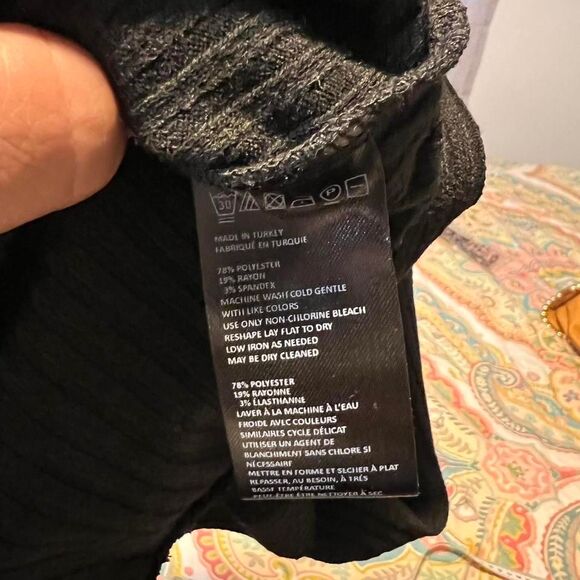 Urban Outfitters strapless sweater dress with ruffle‎ detail - size large - Picture 5 of 7